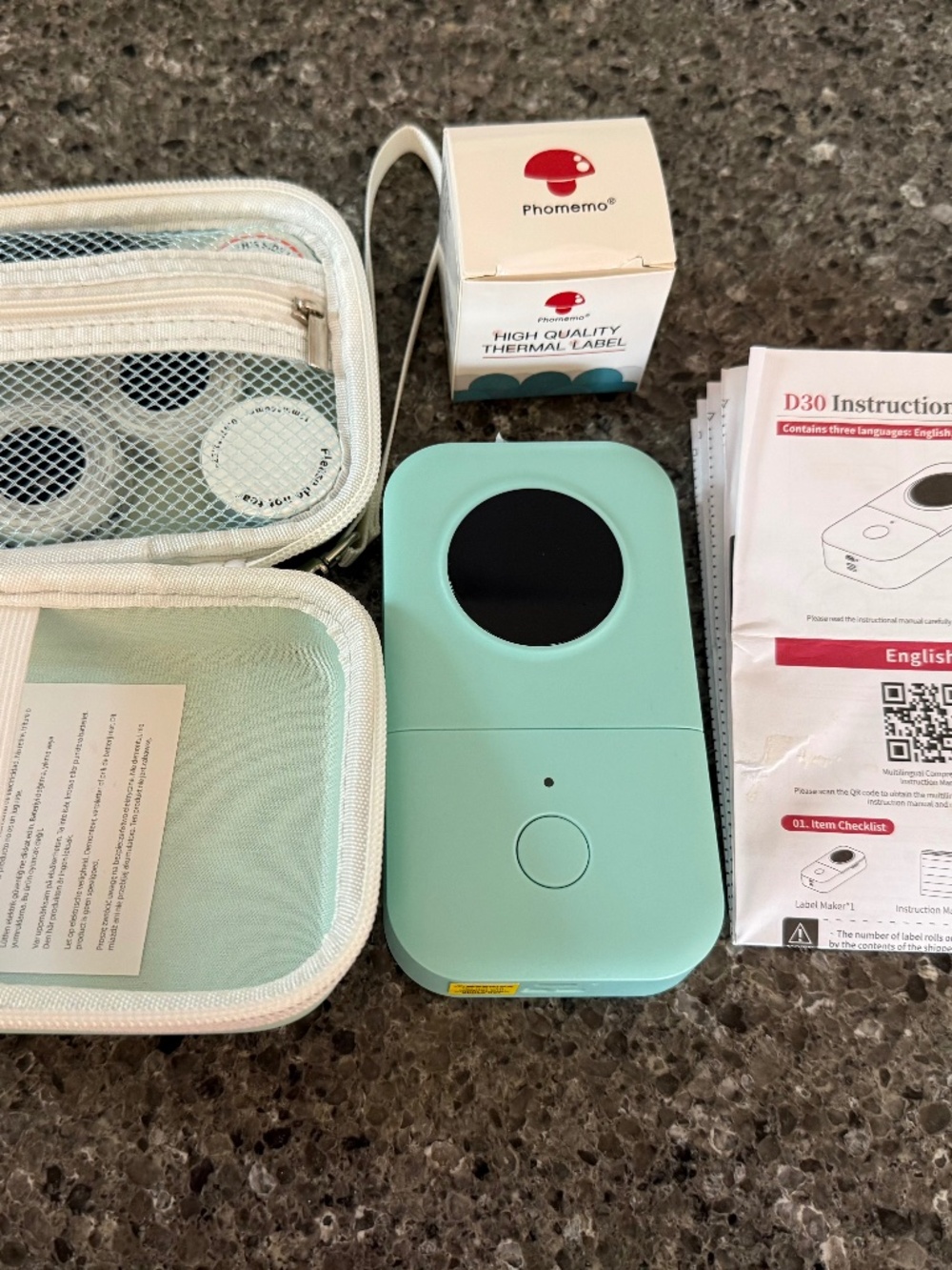 Phomemo D30 Bluetooth Mini Label Printer with Case and Extra Label Tape